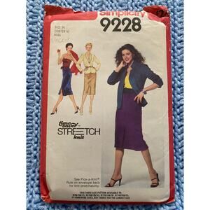 Simplicity 9228 suit tube top blazer pattern